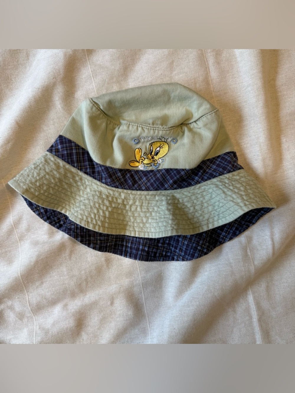 Vintage Tweety Kids Bucket Hat Green Plaid Warner Bros 1990’s Looney Tunes
